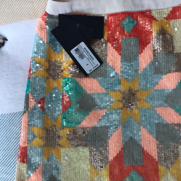 Marciano Sequin Mini Multicolor print NWT - Picture 3 of 5